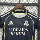 Kit Infantil Real Madrid Away 2025/26