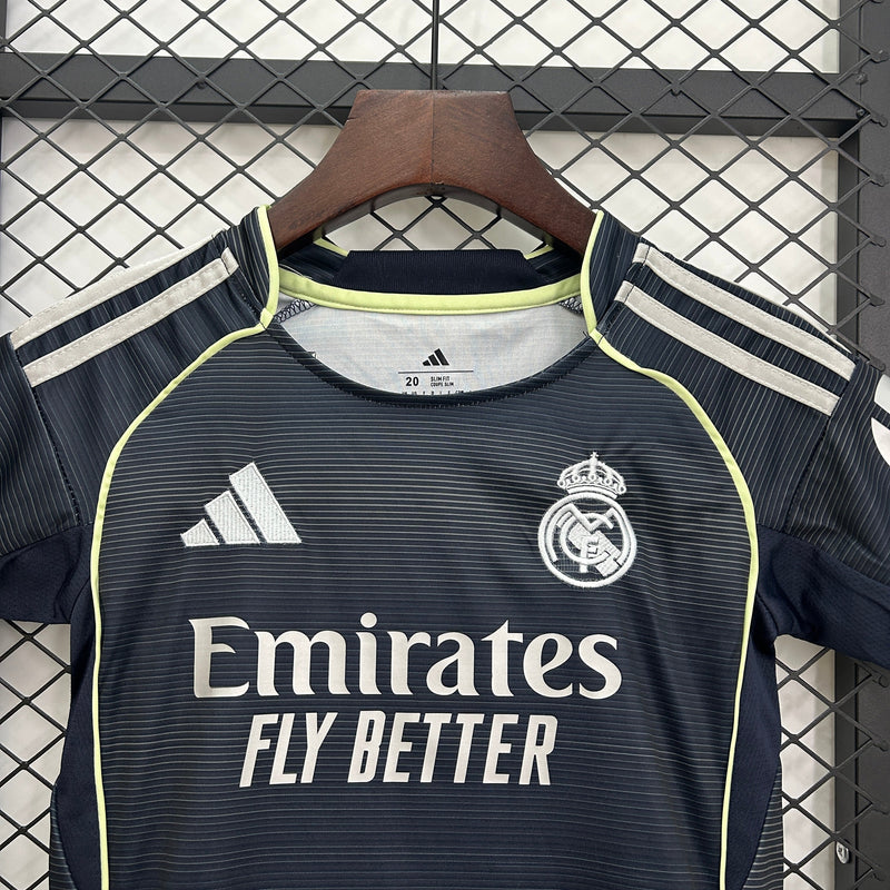 Kit Infantil Real Madrid Away 2025/26