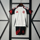 Kit Infantil Flamengo Away 2025/26