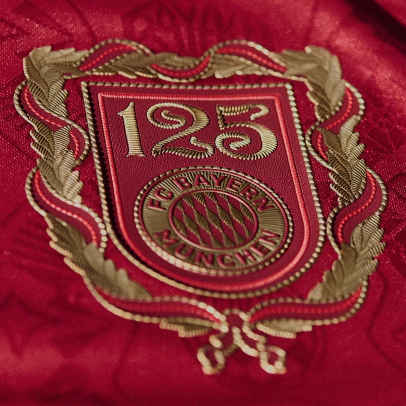 Camisa Bayern de Munique Comemorativa 125 Anos 25/26 - Torcedor Masculina - Lançamento