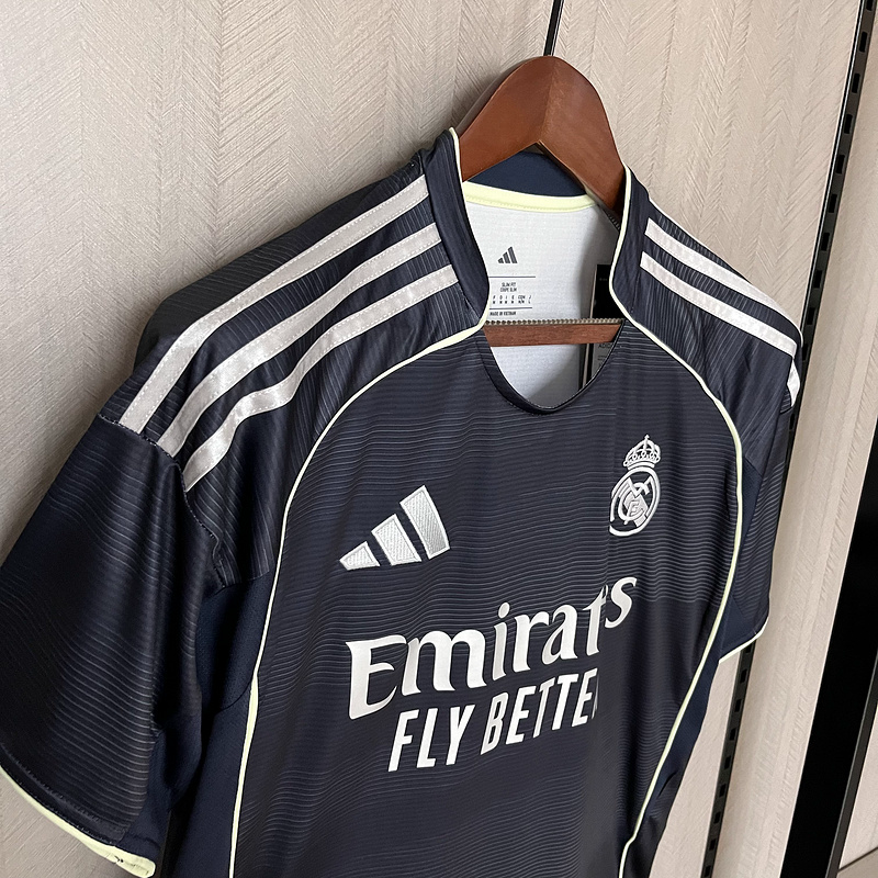 Camisa Real Madrid Away 2025/26 -  Torcedor Masculina - Lançamento