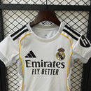 Kit Infantil Real Madrid Home 2025/26